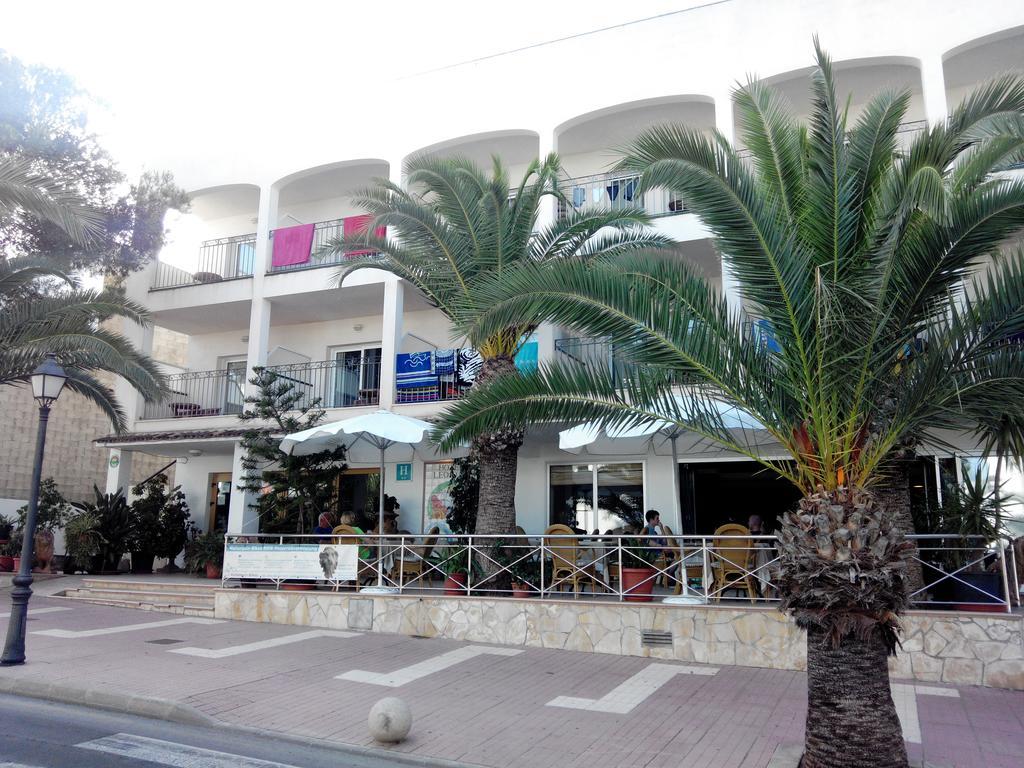 Hostal Leo D'Or Cala d'Or  Exterior photo
